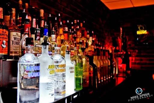 Orange Ale House & Grille | restaurant | 517 Boston Post Rd, Orange, CT 06477, USA | 2037950707 OR +1 203-795-0707