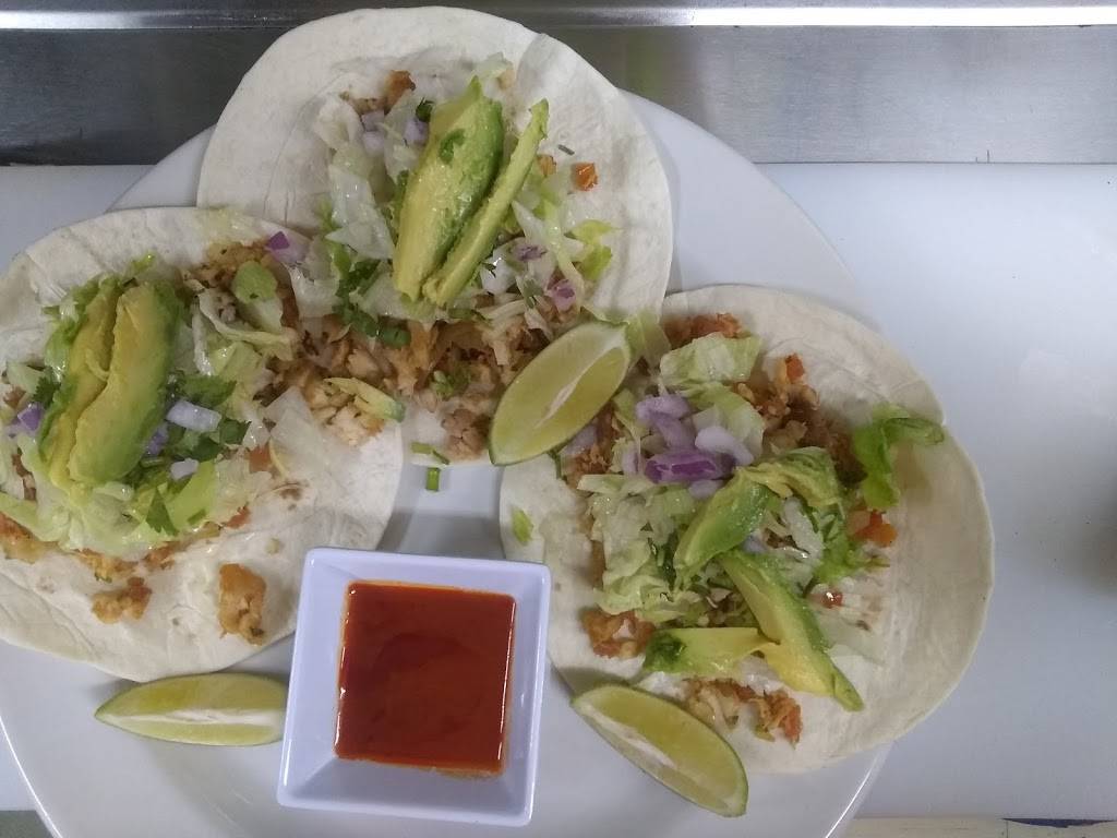 Salvador Cocina Authentic Mexican Food | restaurant | 1115 N 6th Ave, Durant, OK 74701, USA | 5806345496 OR +1 580-634-5496