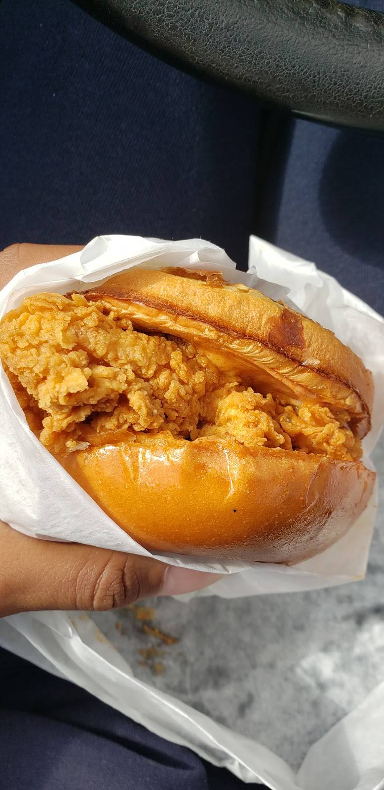 Popeyes Louisiana Kitchen | restaurant | 7050 Jimmy Carter Blvd, Norcross, GA 30092, USA | 7702428721 OR +1 770-242-8721