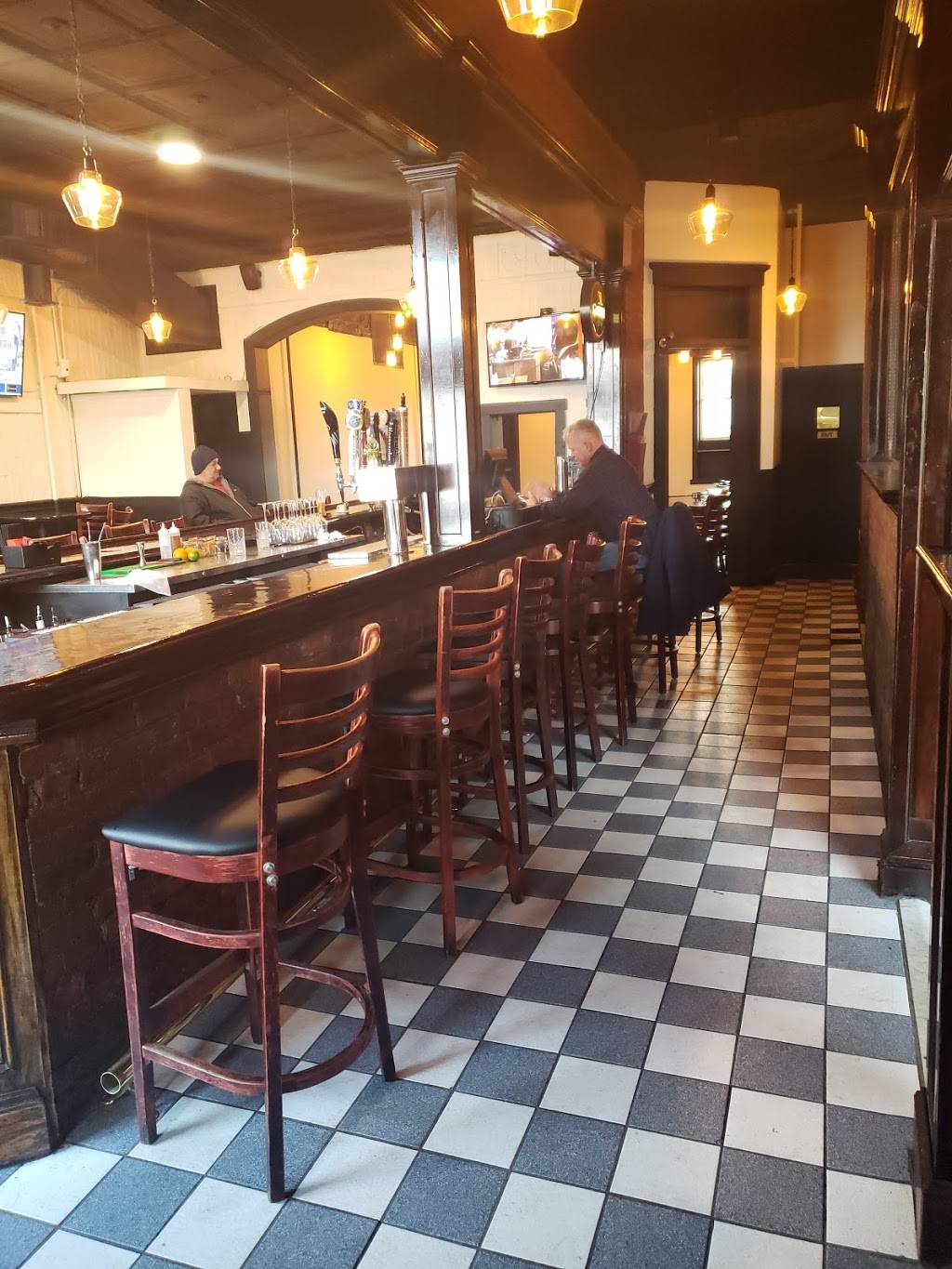 General Poors Tavern | restaurant | 45 Main St, Hackensack, NJ 07601, USA | 2014875882 OR +1 201-487-5882