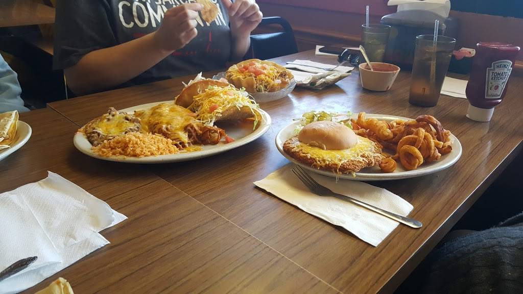 Vels Amigos | restaurant | 1226 37th St #3315, Fort Madison, IA 52627, USA | 3193727058 OR +1 319-372-7058