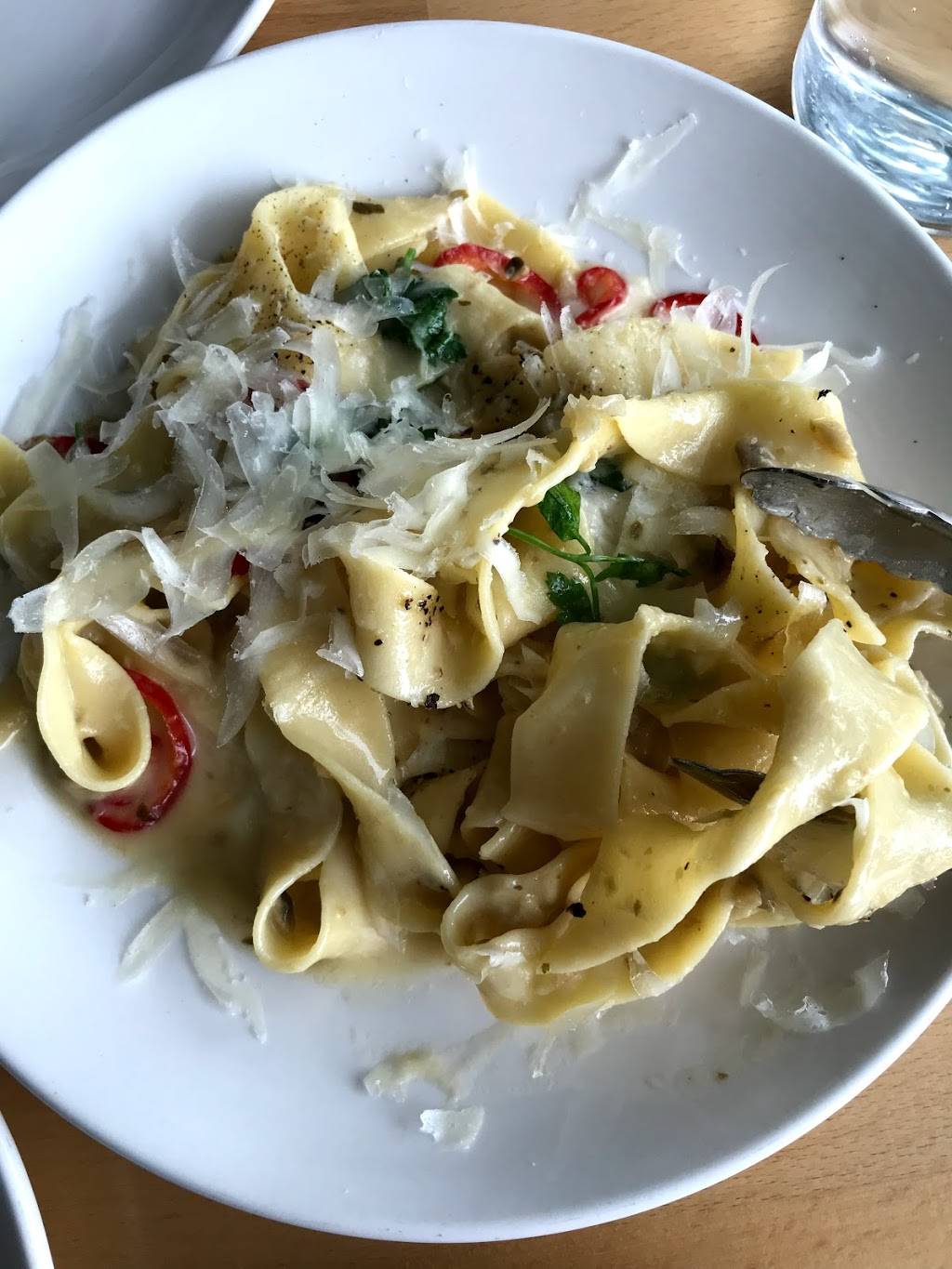 Raccolto | restaurant | 4147 California Ave SW, Seattle, WA 98116, USA | 2063973775 OR +1 206-397-3775