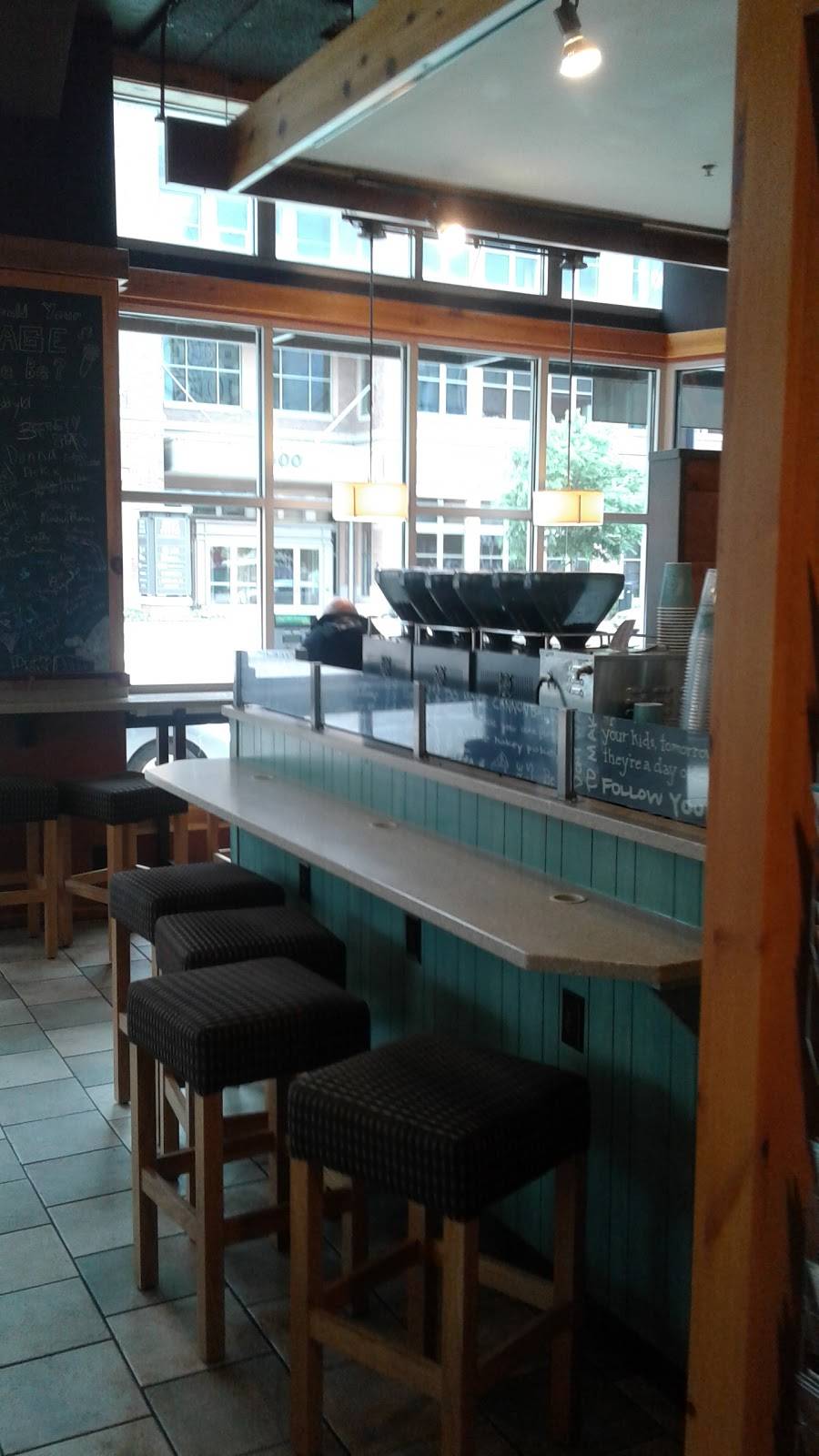 Caribou Coffee | cafe | 509 S Washington Ave, Minneapolis, MN 55415, USA | 6123328255 OR +1 612-332-8255