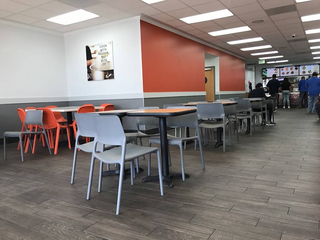 Yoshinoya Monterey Park | restaurant | 2121 S Atlantic Blvd, Monterey Park, CA 91754, USA | 3238254122 OR +1 323-825-4122