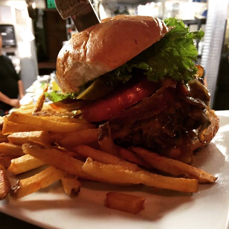 Carmines Pizzeria West Chester | restaurant | 947 Paoli Pike, West Chester, PA 19380, USA | 6104366009 OR +1 610-436-6009