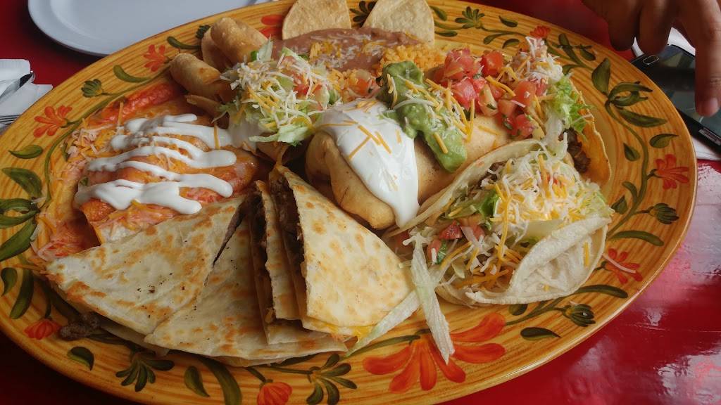 California Taco Shop | restaurant | 381 Plainfield St, Providence, RI 02909, USA | 4019423938 OR +1 401-942-3938