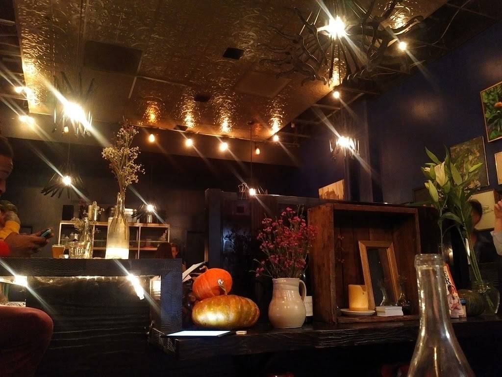 Mignon | restaurant | 128 E 6th St, Los Angeles, CA 90014, USA | 2134890131 OR +1 213-489-0131