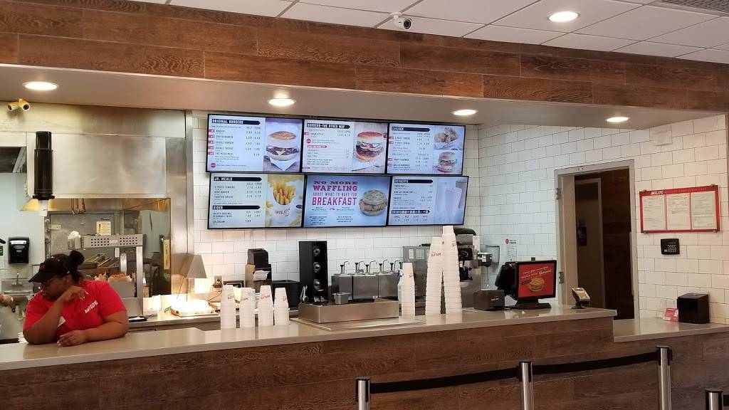 Milos Hamburgers | restaurant | 1449 Montgomery Hwy, Vestavia Hills, AL 35216, USA | 2058236456 OR +1 205-823-6456