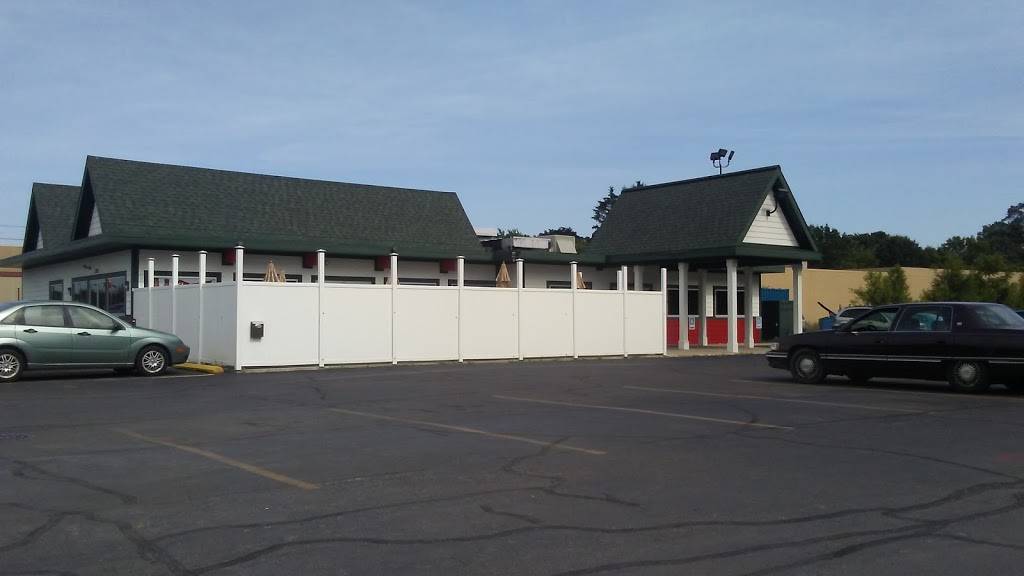 The Mexican Grill | restaurant | 2345 E Apple Ave, Muskegon, MI 49442, USA | 2317735555 OR +1 231-773-5555