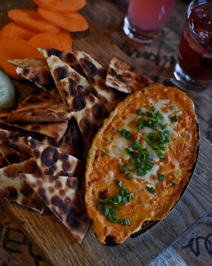 HandleBar | restaurant | 4127 Manchester Ave, St. Louis, MO 63110, USA | 3146522212 OR +1 314-652-2212