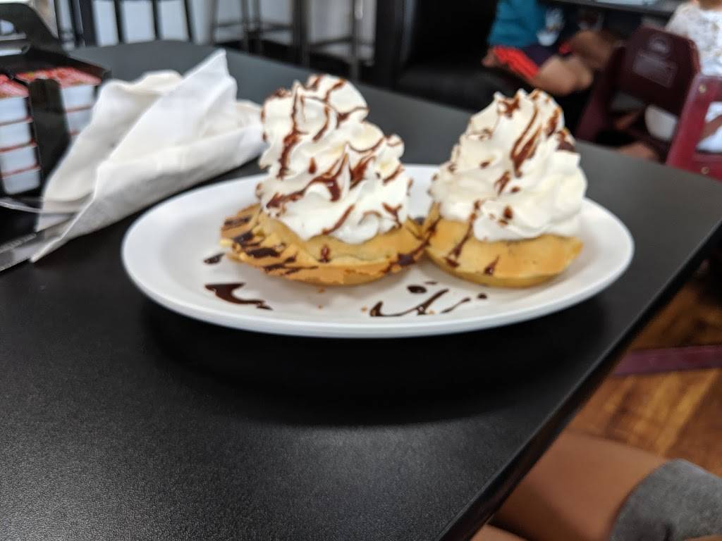 Waffle Company | restaurant | 4115a Broadway St, Mt Vernon, IL 62864, USA | 6182426047 OR +1 618-242-6047