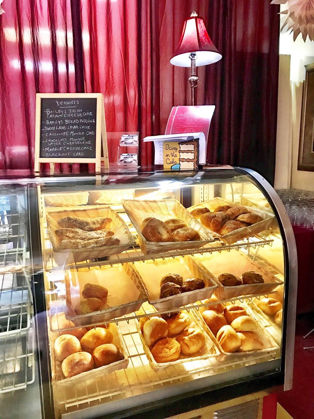 Anthonys Cheesecake Cafe | cafe | 71 Washington St, Bloomfield, NJ 07003, USA | 9734158885 OR +1 973-415-8885