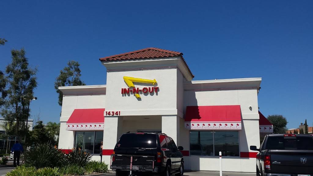 In-N-Out Burger | restaurant | 14341 Firestone Blvd, La Mirada, CA 90638, USA | 8007861000 OR +1 800-786-1000