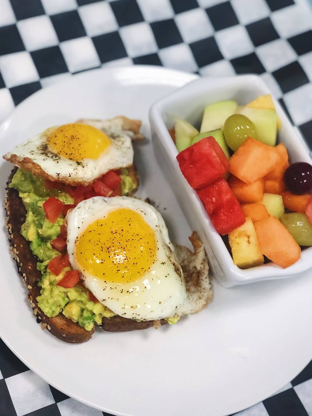 CLC Cafe @ Cushing Square | cafe | 442 Common St, Belmont, MA 02478, USA | 6174840425 OR +1 617-484-0425