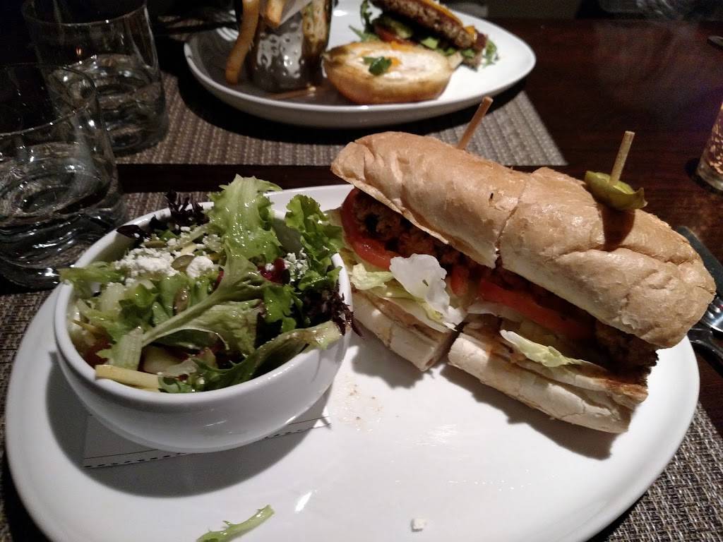 Magnolia Blue | restaurant | 1807 N Main St, High Point, NC 27262, USA | 3368852583 OR +1 336-885-2583