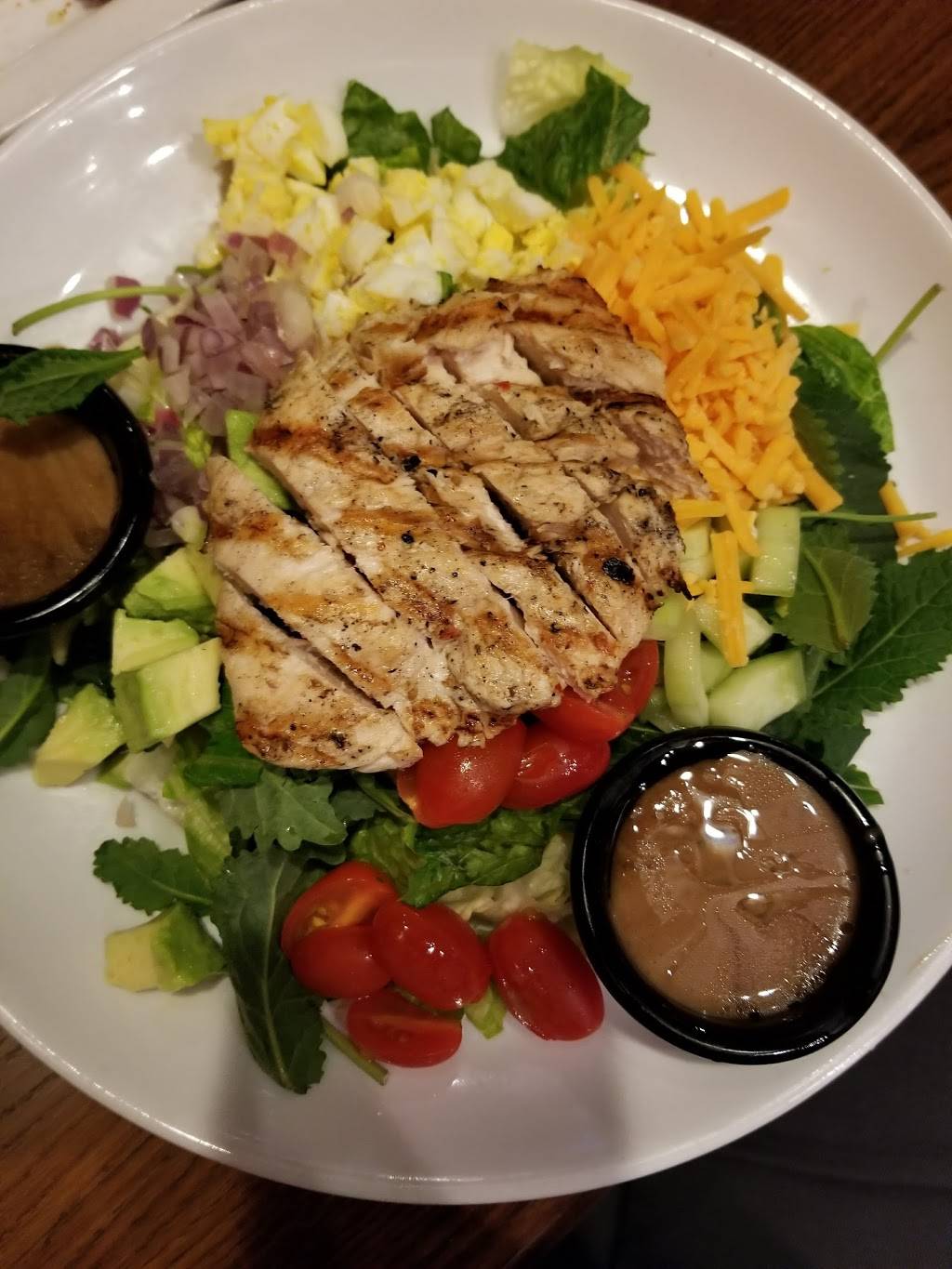 TGI Fridays | restaurant | 2600 Smith Ranch Rd, Pearland, TX 77584, USA | 7134364297 OR +1 713-436-4297