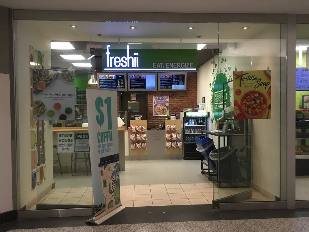 Freshii | restaurant | 3300 Bloor St W, Etobicoke, ON M8X 2X4, Canada | 4162348888 OR +1 416-234-8888