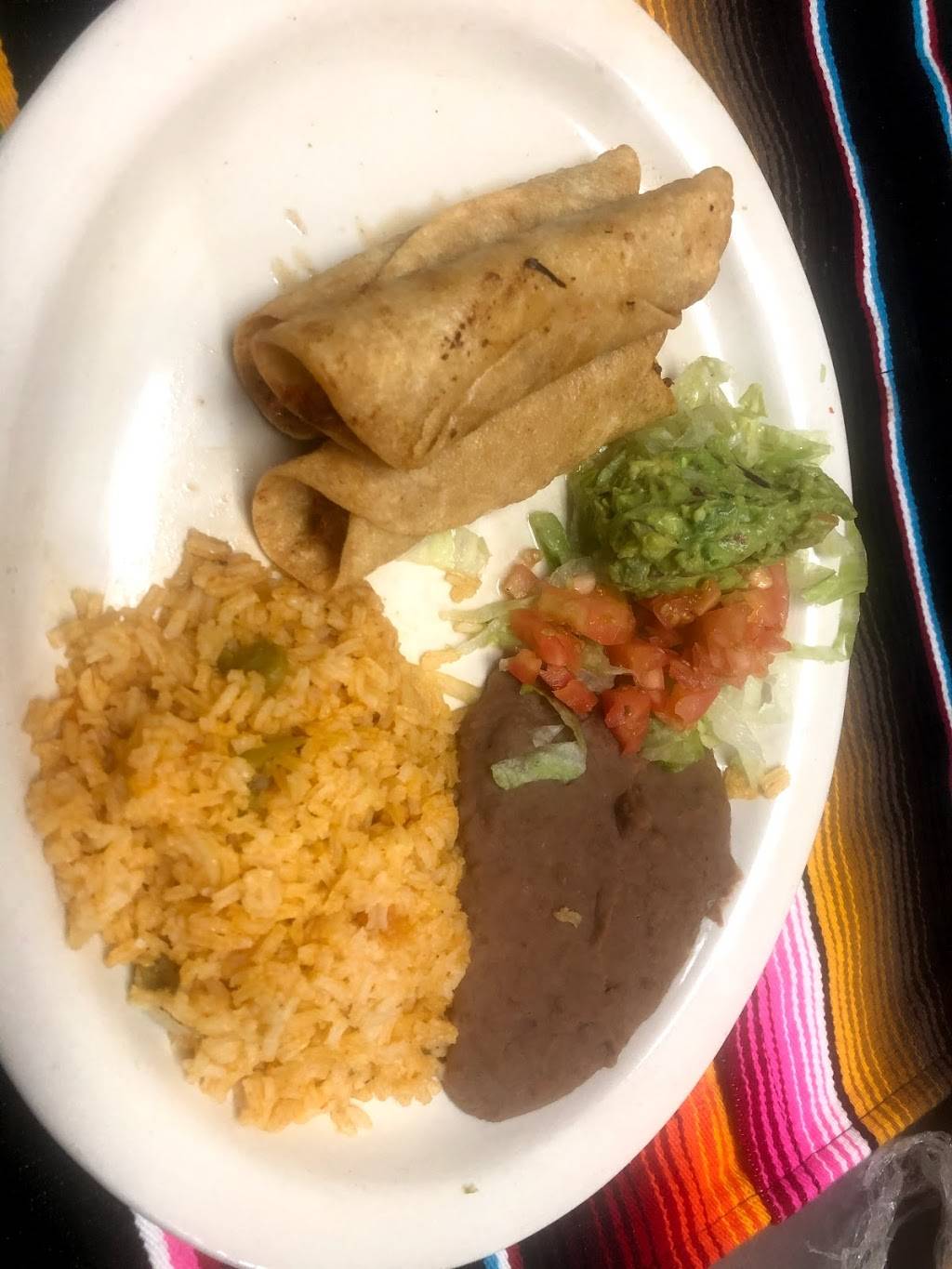 Fernandez Mexican Restaurant | restaurant | 2116 Guadalupe St, San Antonio, TX 78207, USA | 2109431881 OR +1 210-943-1881