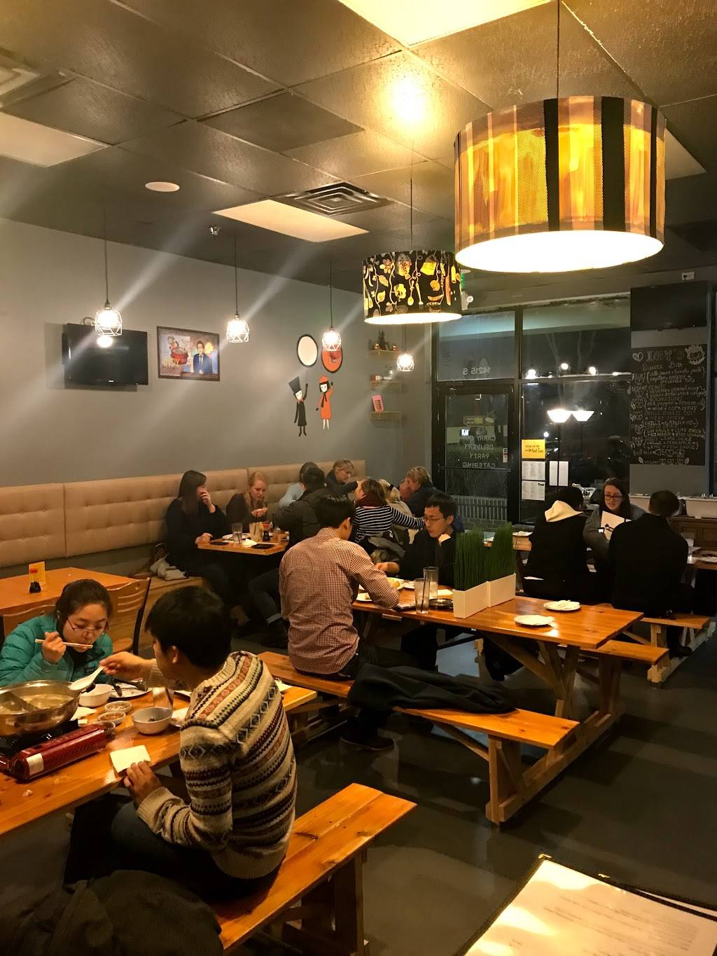 INDY Sushi & Hot Pot | restaurant | 2301, 14215 Centreville Square unit s, Centreville, VA 20121, USA | 5716555995 OR +1 571-655-5995