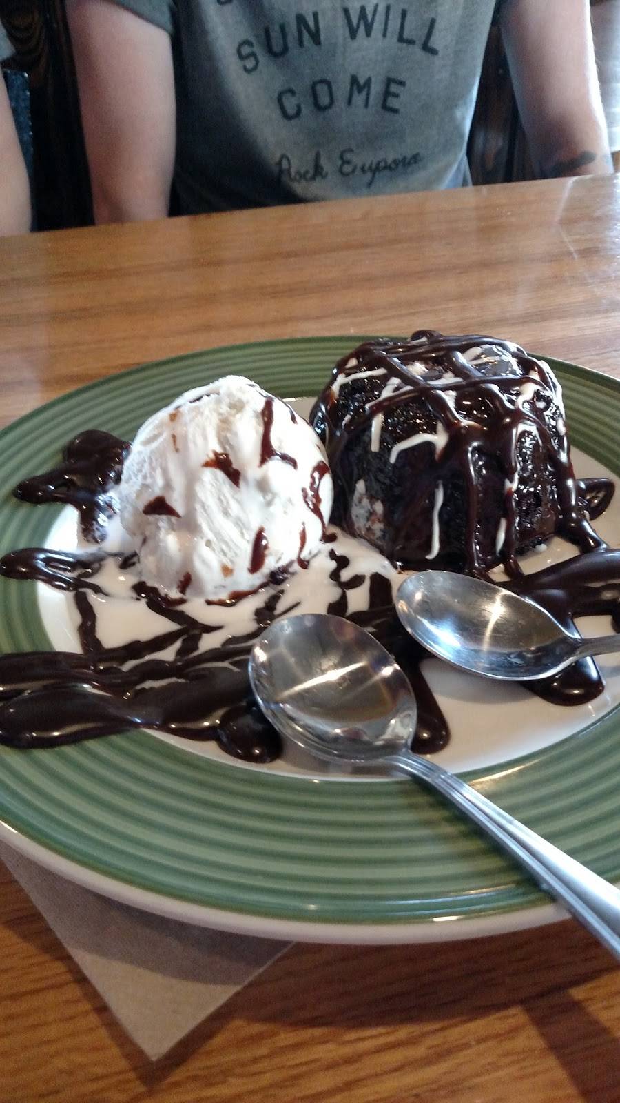 Applebees Grill + Bar | restaurant | 2271 Florence Blvd, Florence, AL 35630, USA | 2567647644 OR +1 256-764-7644