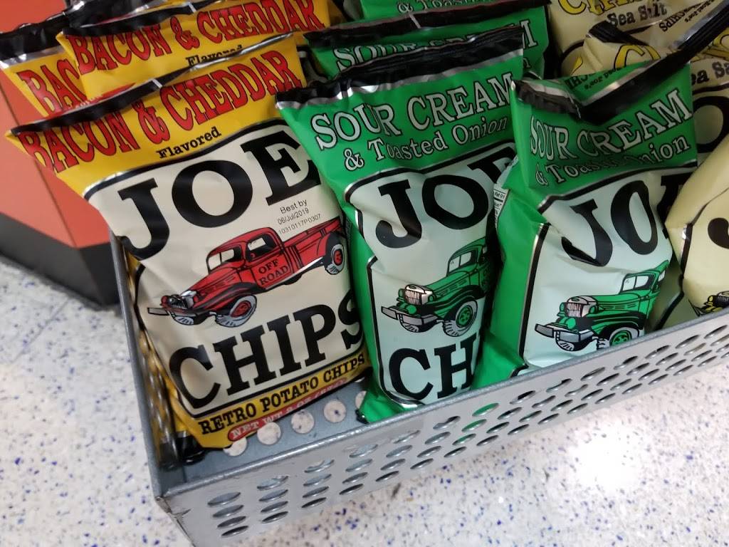 Gogo Stop | restaurant | 300 Terminal Dr, Boston, MA 02128, USA | 6036823082 OR +1 603-682-3082