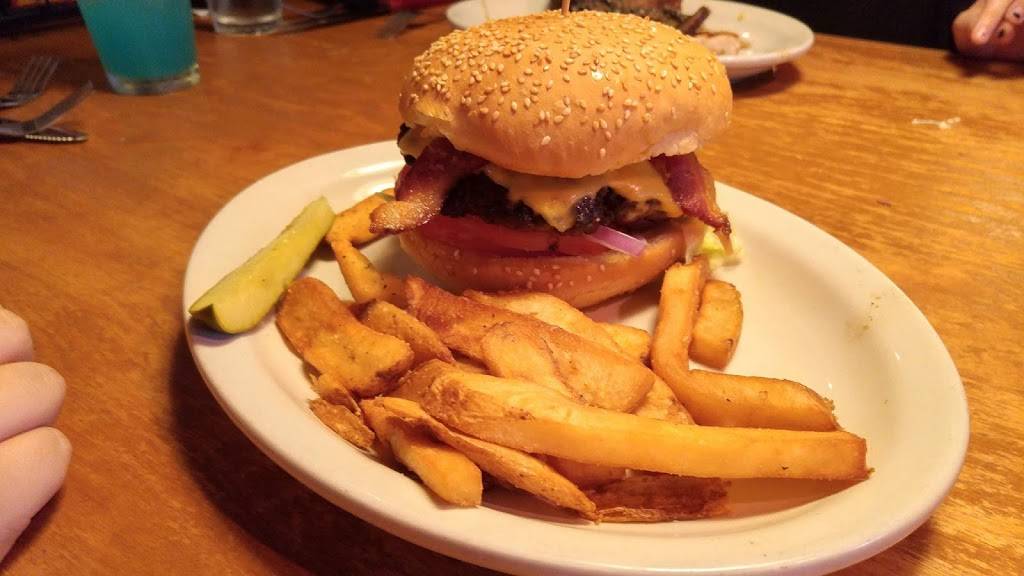 Texas Roadhouse | restaurant | 26409 Silver Maple Pkwy, Wesley Chapel, FL 33544, USA | 8139078188 OR +1 813-907-8188