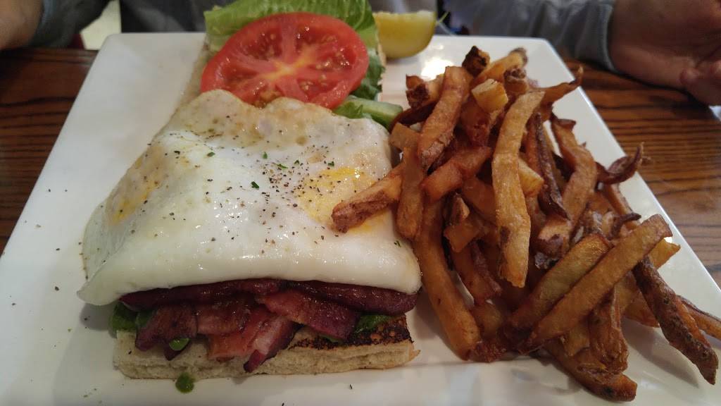 Moonshine Philly | restaurant | 1825 E Moyamensing Ave, Philadelphia, PA 19148, USA | 2676399720 OR +1 267-639-9720