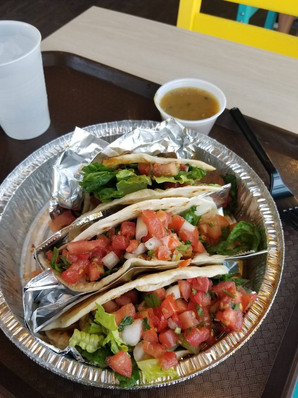 Costa Vida | restaurant | 23870 E Smoky Hill Rd #30, Aurora, CO 80016, USA | 3036906130 OR +1 303-690-6130