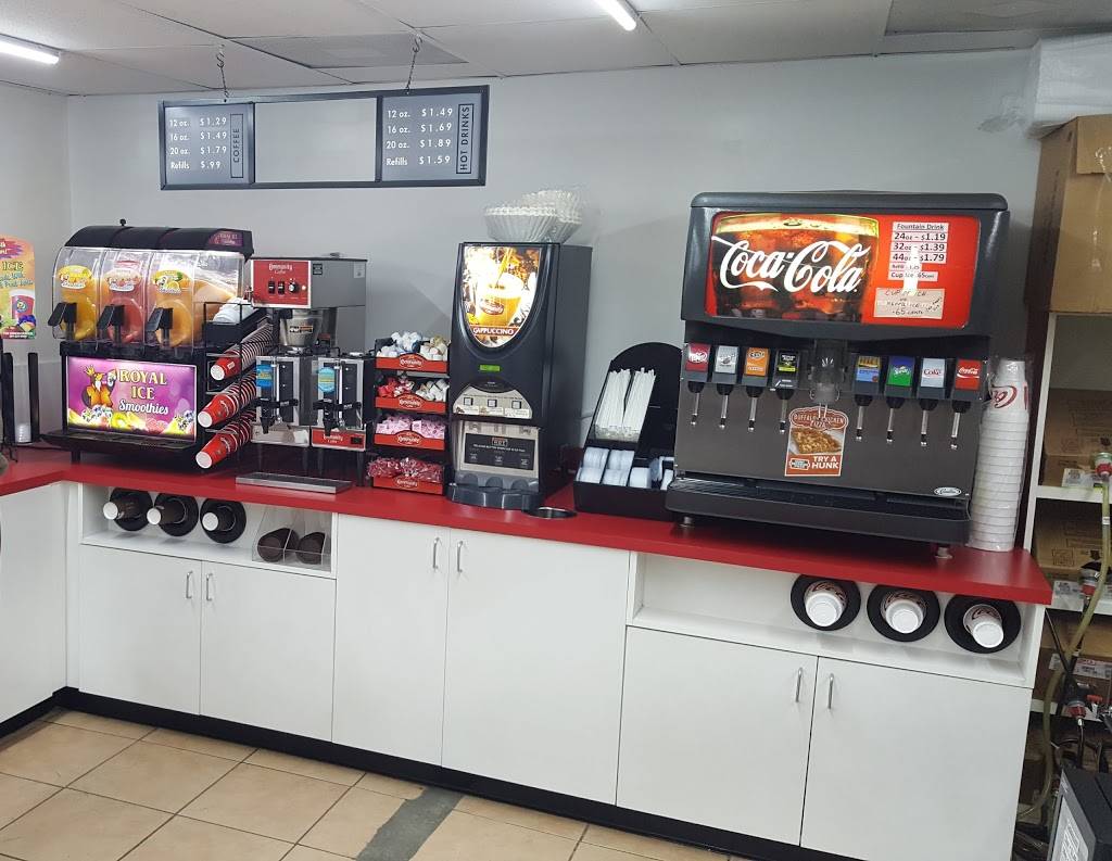 Mels Market | restaurant | 2828 TX-19, Huntsville, TX 77320, USA | 9364399480 OR +1 936-439-9480