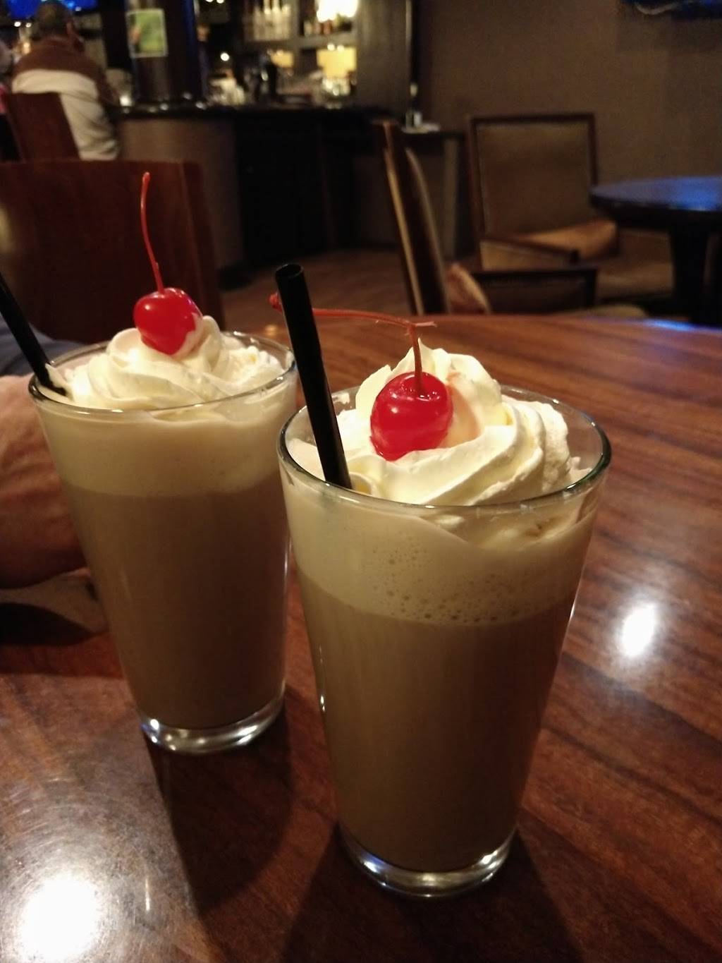 Maxis Restaurant | restaurant | 1150 9th St, Modesto, CA 95354, USA | 2095266000 OR +1 209-526-6000