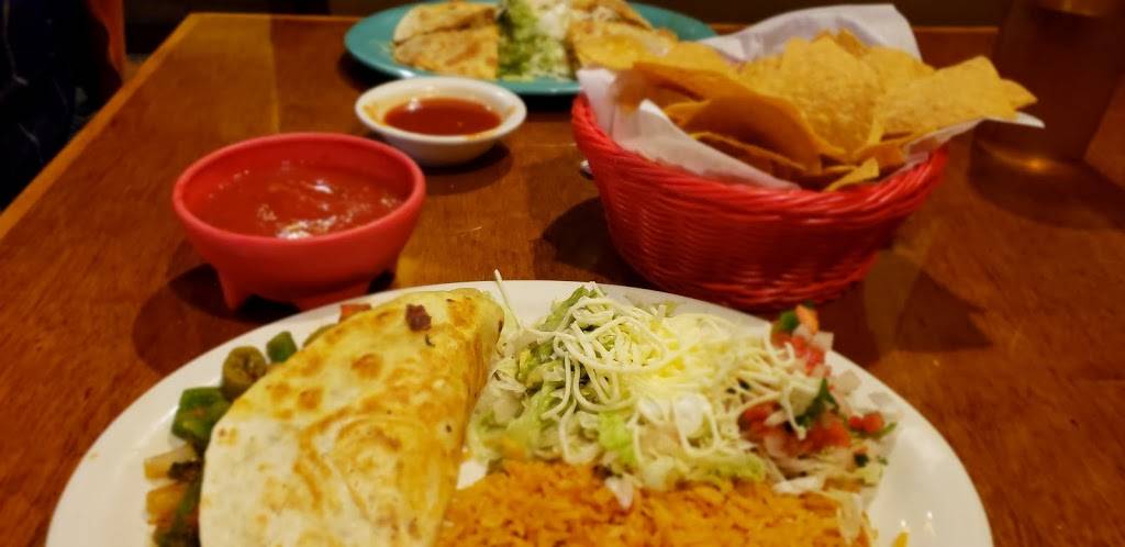 Agave Loco Mexican Grill | restaurant | 1032 Opelika Rd, Auburn, AL 36830, USA | 3348260150 OR +1 334-826-0150