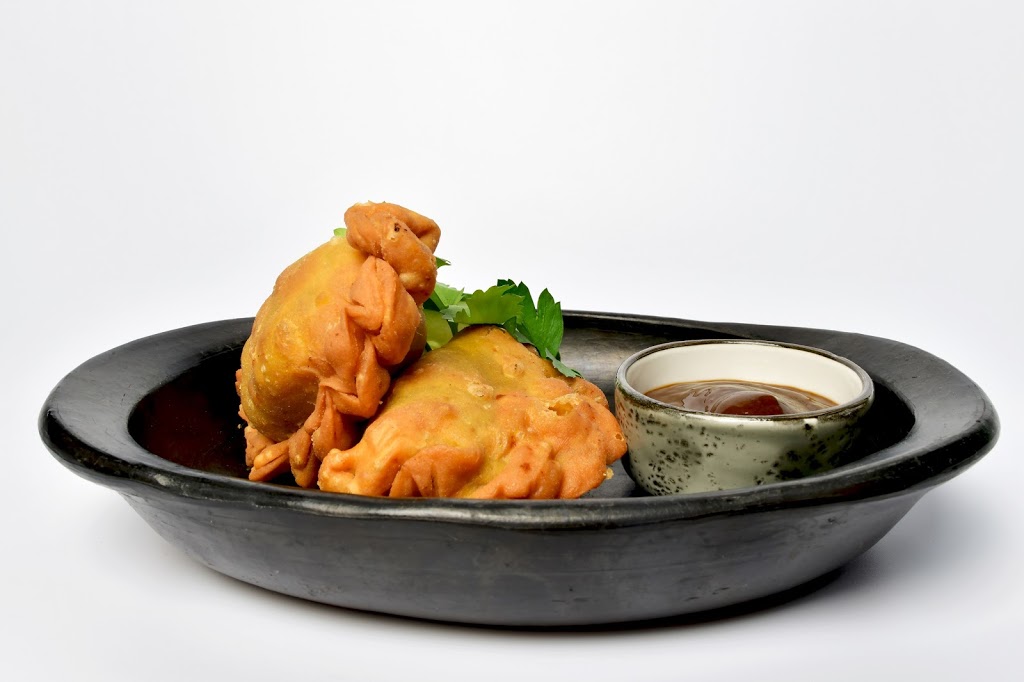 Bloom Vegetarian Kitchen | restaurant | 1904 W North Ave, Chicago, IL 60622, USA | 7739862091 OR +1 773-986-2091