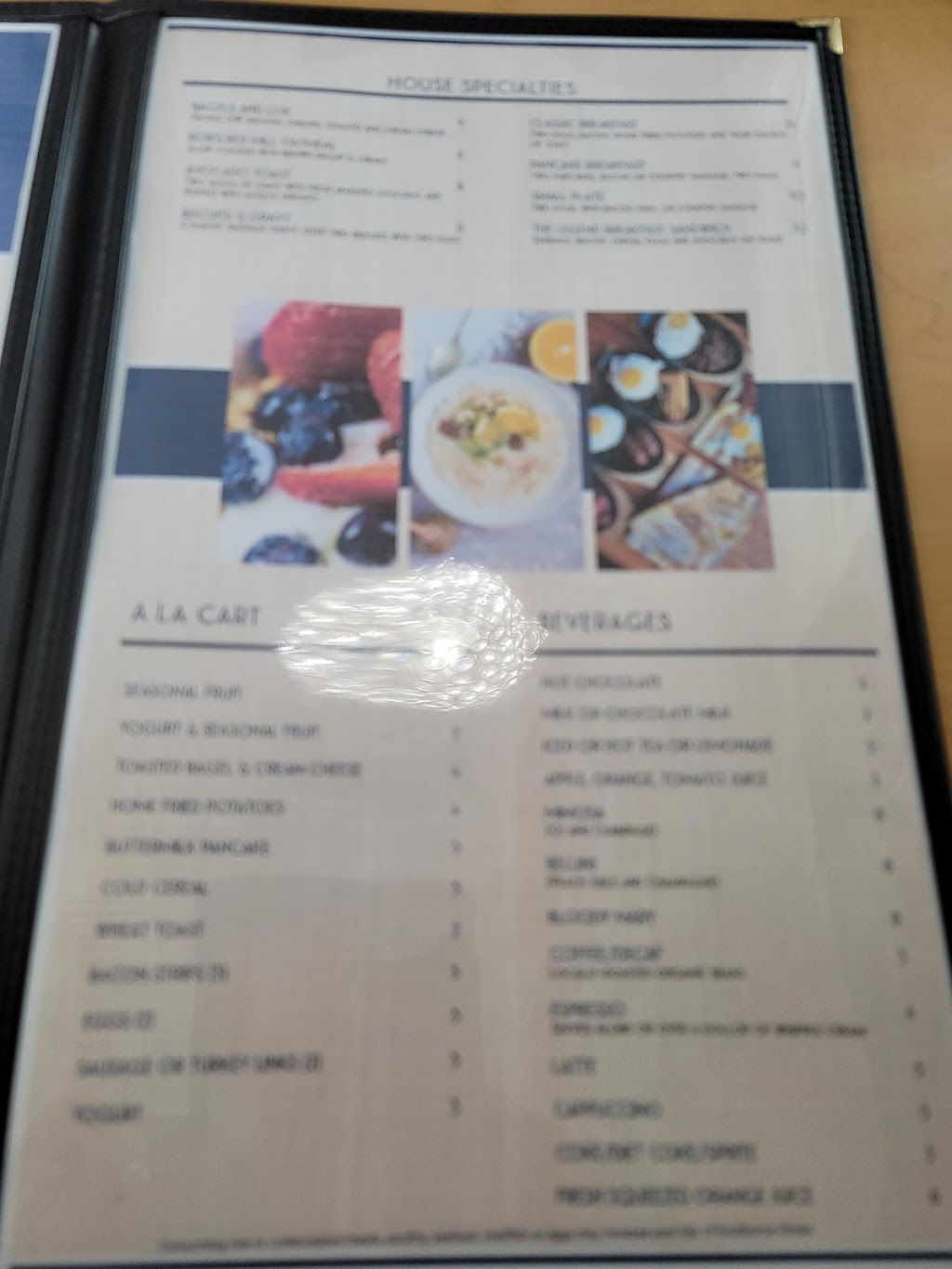 Detroit House of Pancakes | restaurant | 2701 E Jefferson, Detroit, MI 48207, United States | 3139747033 OR +1 313-974-7033