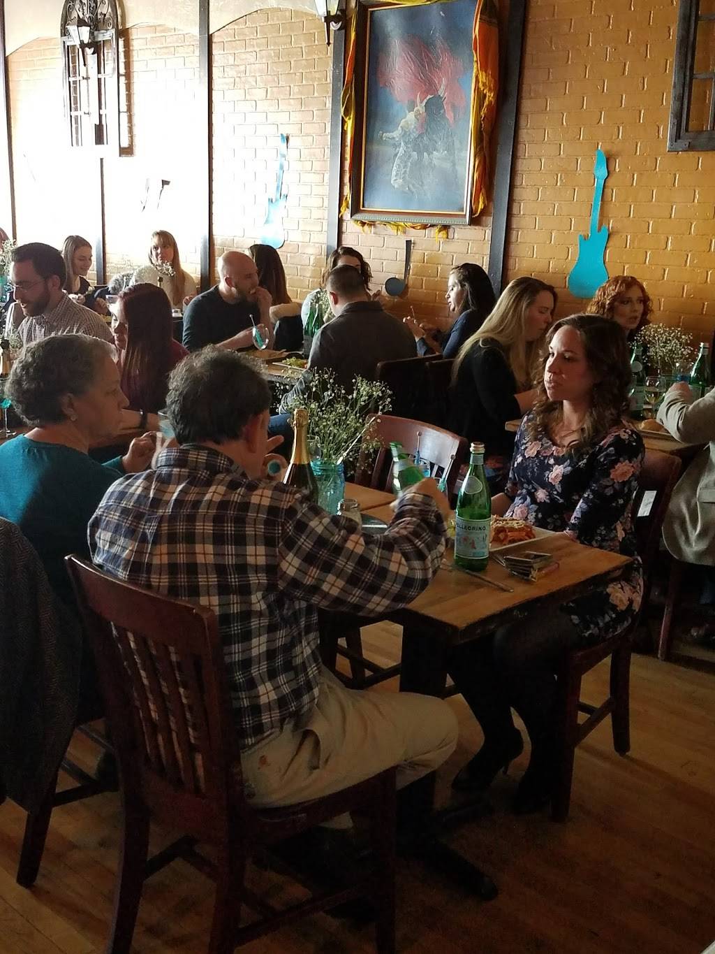 Alia Ristorante | restaurant | 495 Shirley St, Winthrop, MA 02152, USA | 6175391600 OR +1 617-539-1600