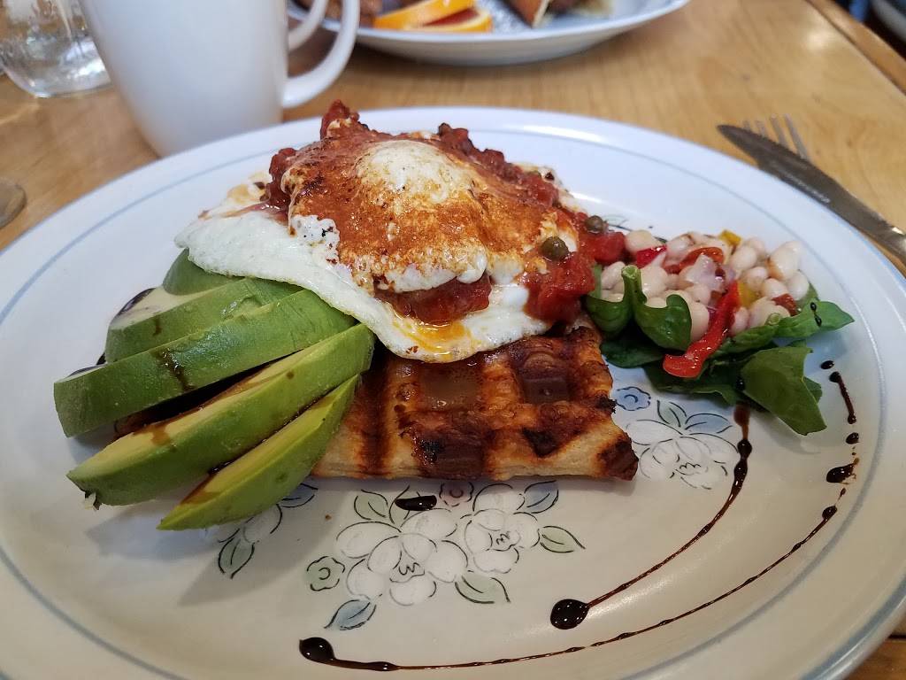 The Swingin Pinwheel | cafe | 11 Center St, Burlington, VT 05401, USA | 8024483961 OR +1 802-448-3961