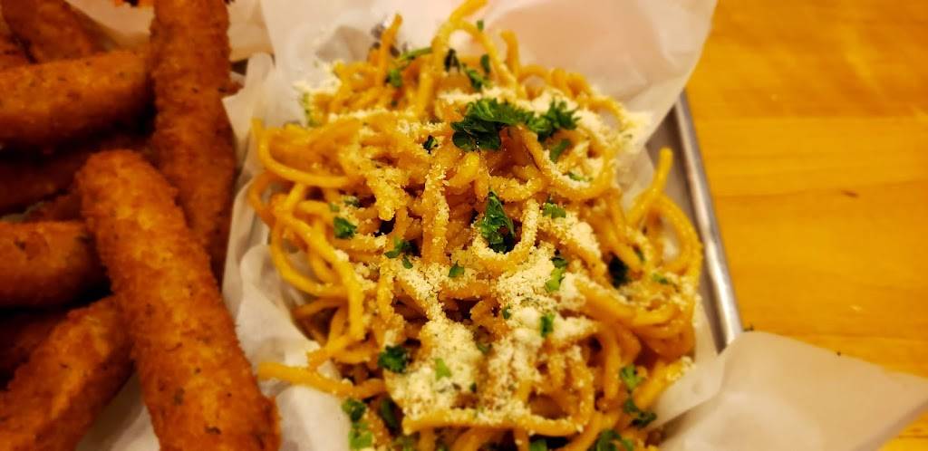 Fire Wings Manteca | restaurant | 1446 Hulsey Way, Manteca, CA 95336, USA | 2096653192 OR +1 209-665-3192