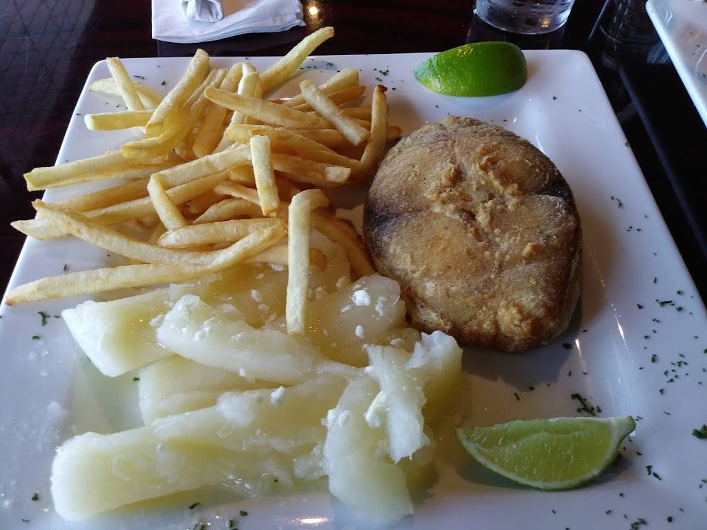 La Giraldilla On Hillsborough Ave | restaurant | 1003 W Hillsborough Ave, Tampa, FL 33603, USA | 8136447076 OR +1 813-644-7076