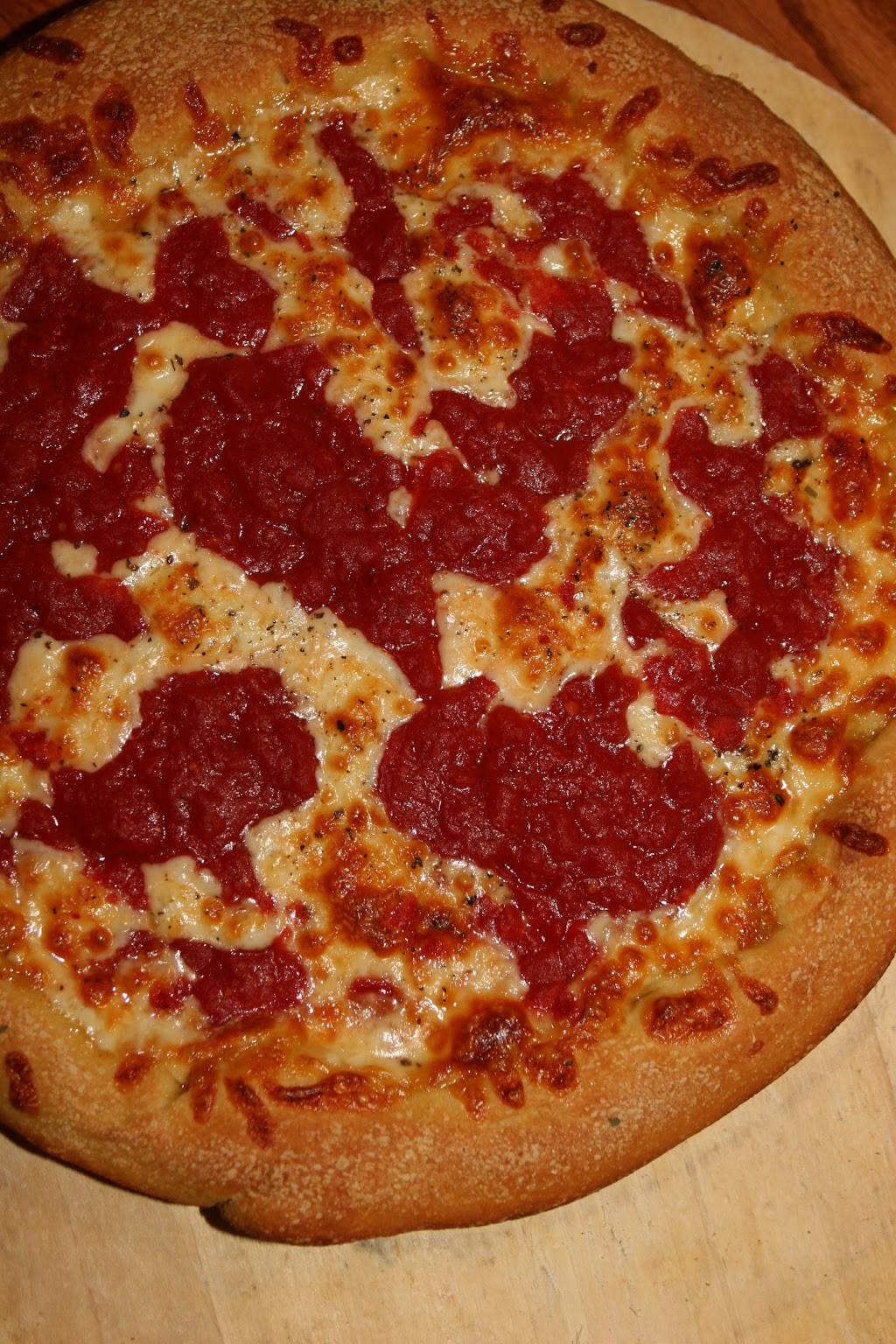Tomasos Pizza | restaurant | 1111 7th Ave, Marion, IA 52302, USA | 3193776102 OR +1 319-377-6102