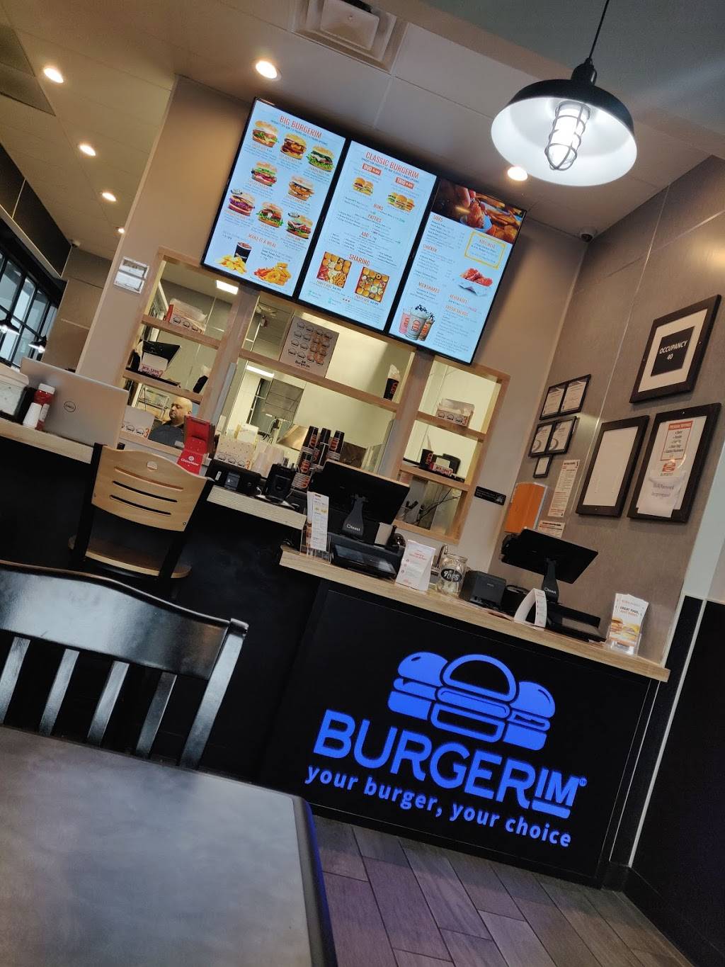 Burgerim Gourmet Burgers | restaurant | 319 E Big Beaver Rd, Troy, MI 48083, USA | 2488175404 OR +1 248-817-5404