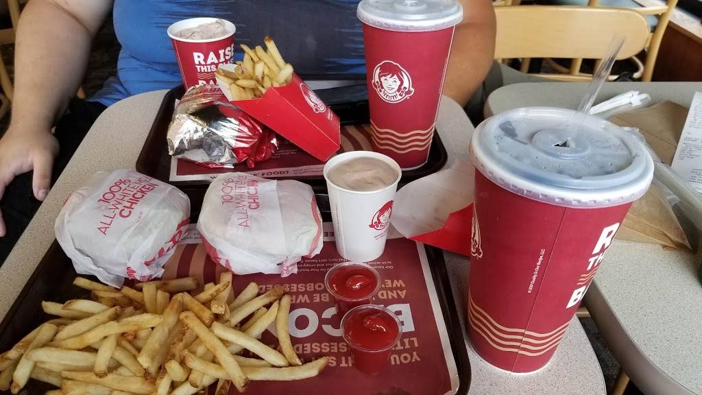 Wendys | restaurant | 2543 Rainier Ave S, Seattle, WA 98144, USA | 2067233113 OR +1 206-723-3113