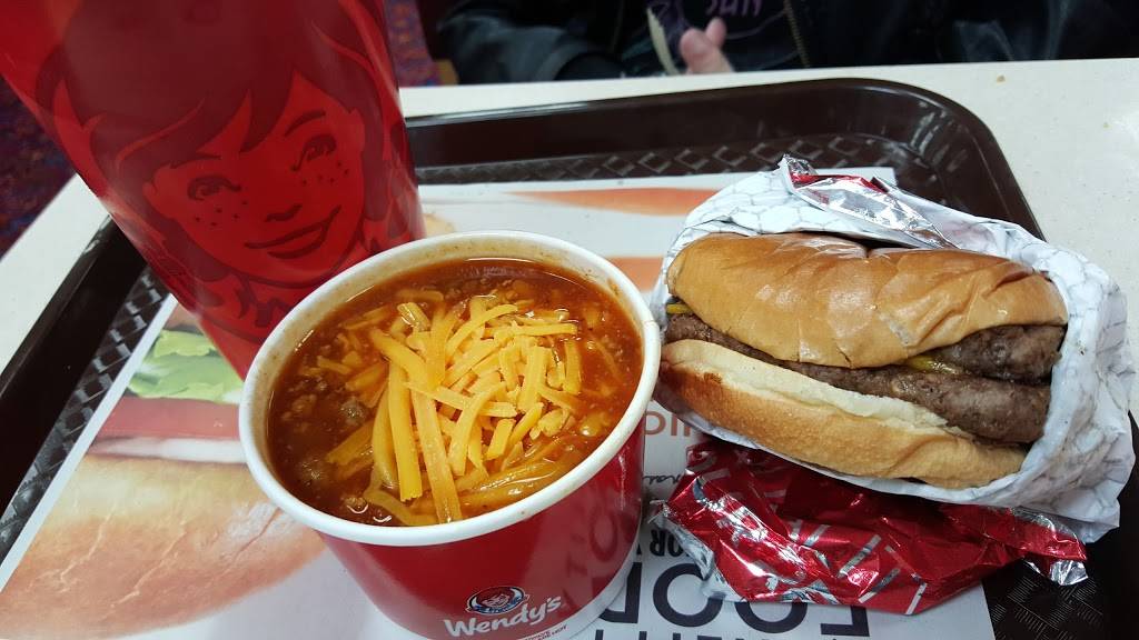 Wendys | restaurant | 603 W Lake Mead Pkwy Drive, Henderson, NV 89015, USA | 7025587364 OR +1 702-558-7364