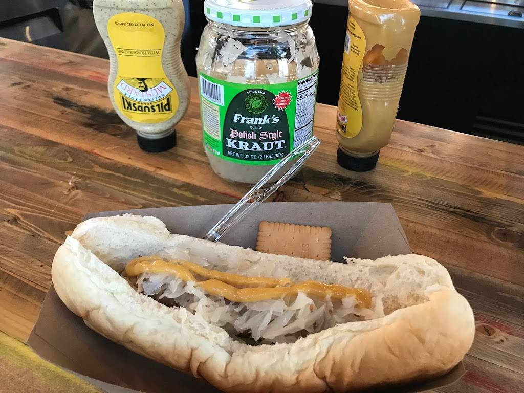 Antons Garden | restaurant | 518 Sycamore St, Waterloo, IA 50703, USA | 3192333147 OR +1 319-233-3147