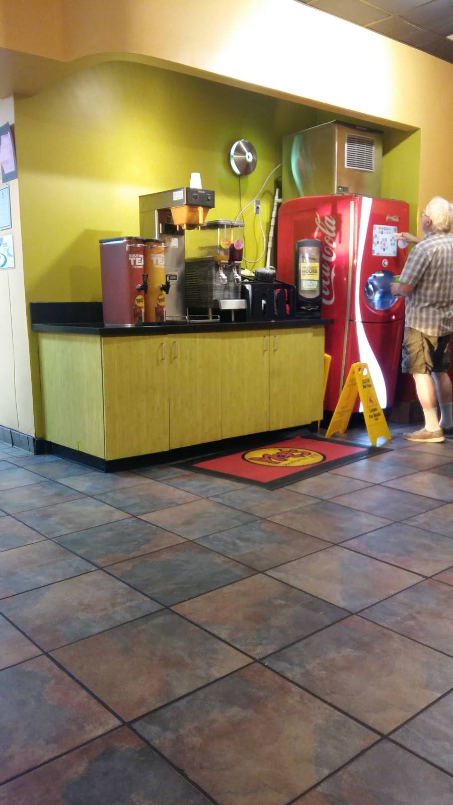 Moes Southwest Grill | restaurant | 300 Colonial Promenade Pkwy, Alabaster, AL 35007, USA | 2056213335 OR +1 205-621-3335