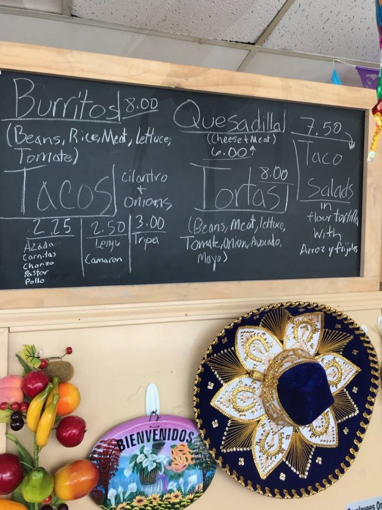 Taqueria Chivaretto | restaurant | Jasper, AL 35501, USA | 2055121092 OR +1 205-512-1092