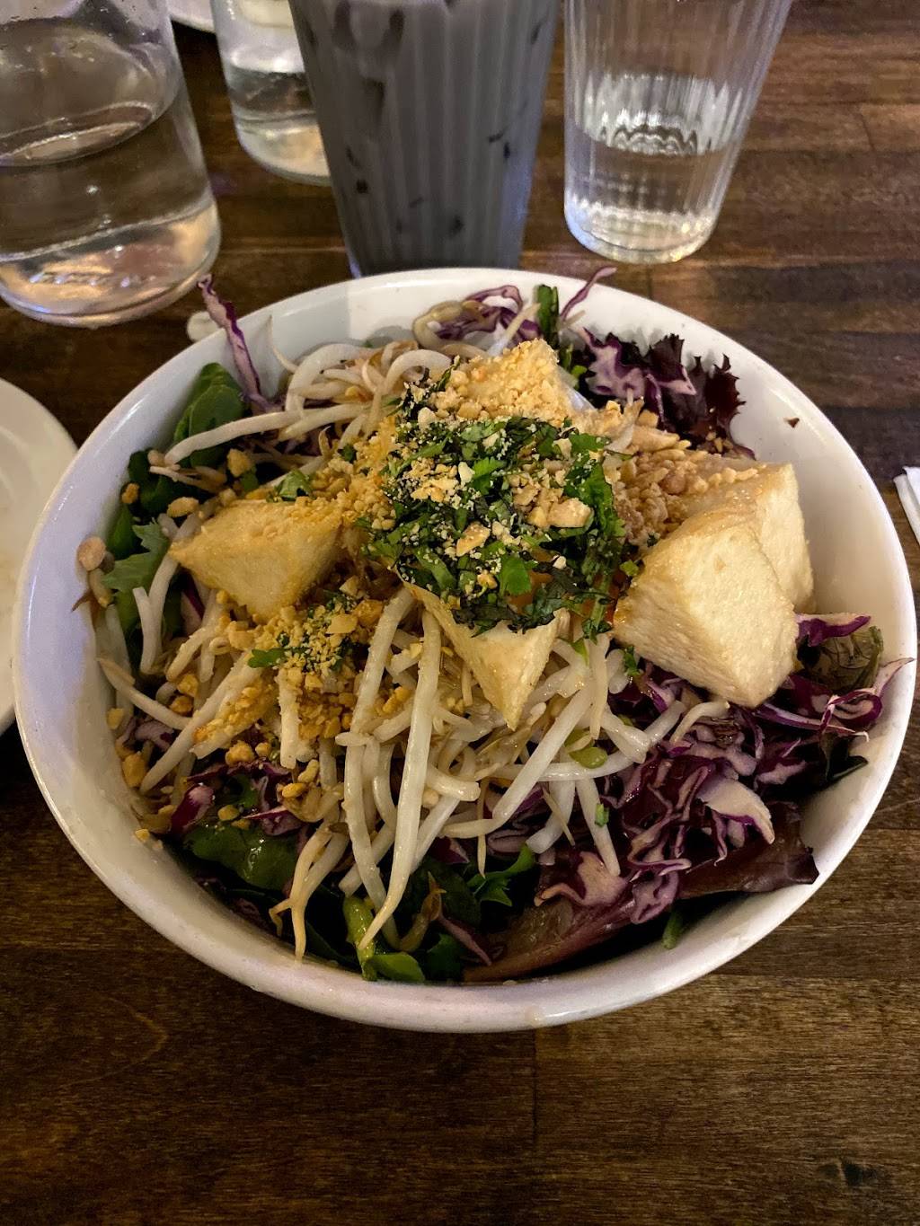 Onion Maiden | restaurant | 639 E Warrington Ave, Pittsburgh, PA 15210, USA | 4125867347 OR +1 412-586-7347