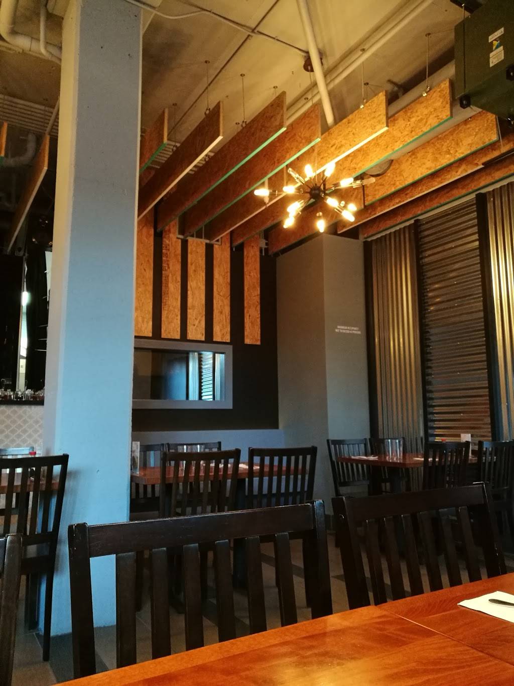 Panwa Thai | restaurant | 812 12th Ave, Seattle, WA 98122, USA | 2063255828 OR +1 206-325-5828