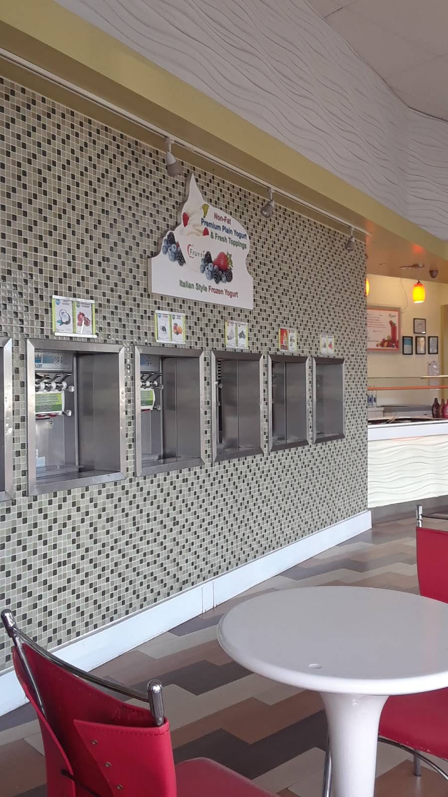 Frutti | restaurant | 8616 Garfield Ave #103, South Gate, CA 90280, USA | 5629272373 OR +1 562-927-2373