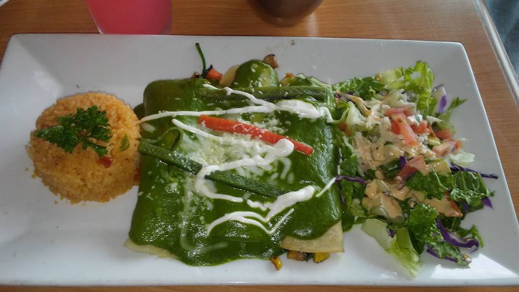 Bravos | restaurant | 8010 E 106th St, Tulsa, OK 74133, USA | 9189433350 OR +1 918-943-3350