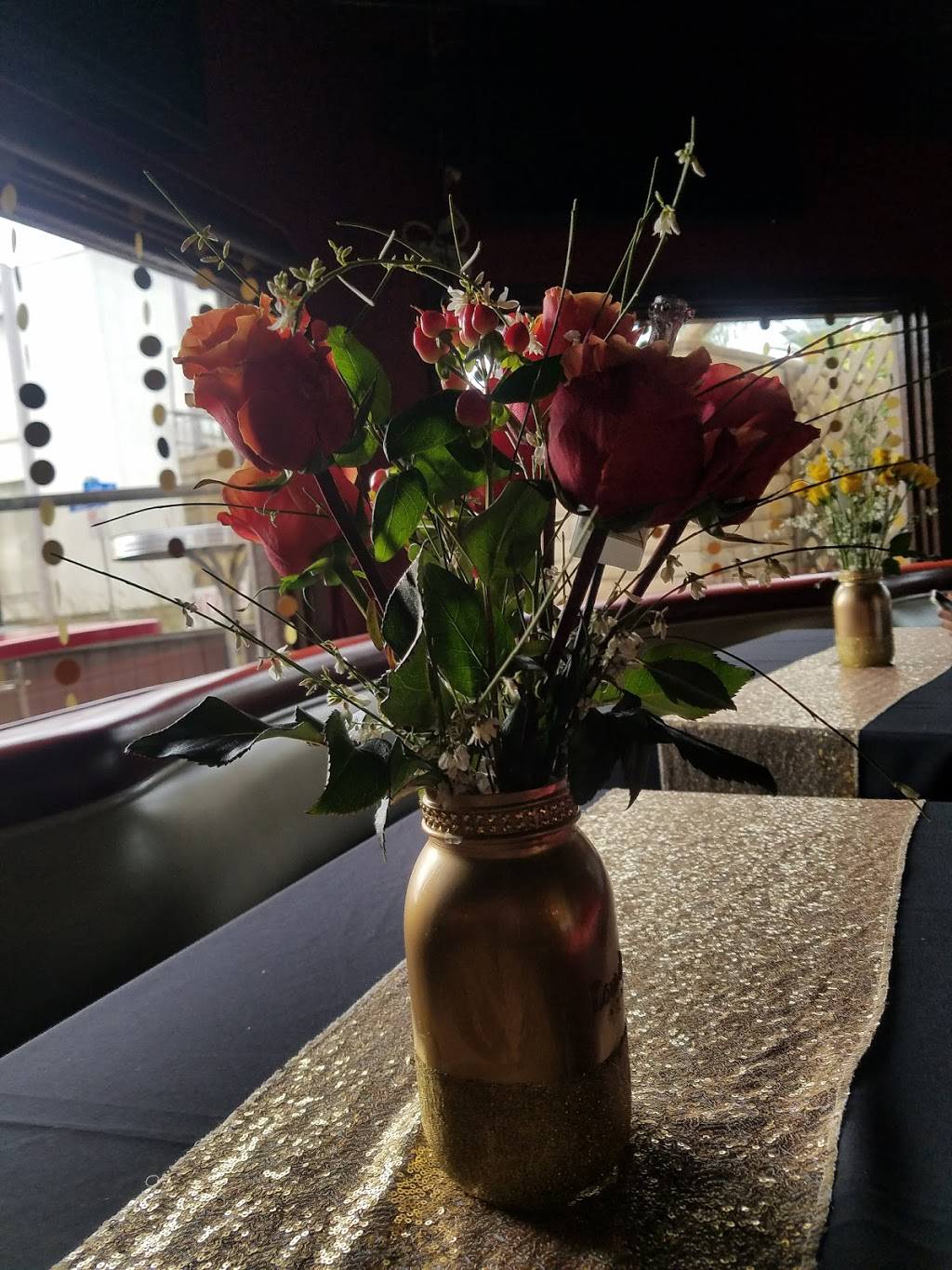 Summers Sports Bar | restaurant | 3770 Highland Ave Suite 103, Manhattan Beach, CA 90266, USA | 3105459333 OR +1 310-545-9333