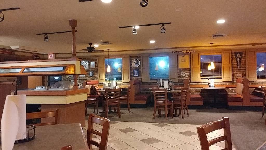 Pizza Hut | restaurant | 6409 Old Alexandria Ferry Rd, Clinton, MD 20735, USA | 3018688883 OR +1 301-868-8883